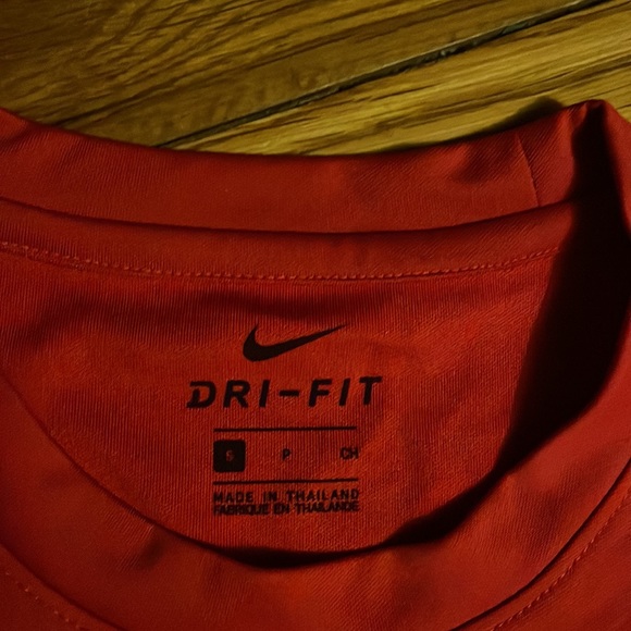 Nike Dri-Fit long sleeve shirt, NWT - Picture 5 of 7